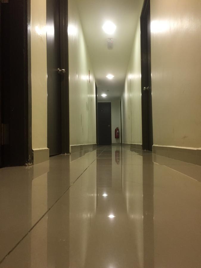 Desa House Hotel Kepong Eksteriør billede
