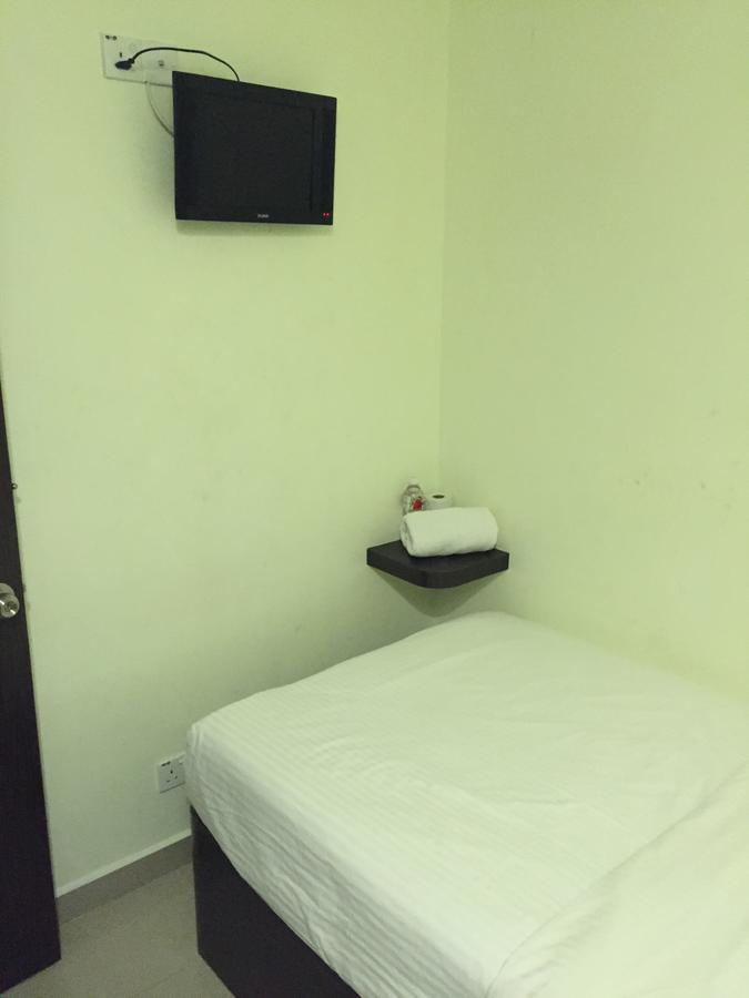 Desa House Hotel Kepong Eksteriør billede