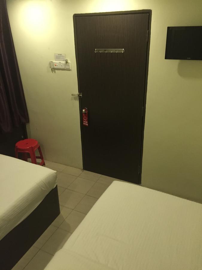 Desa House Hotel Kepong Eksteriør billede