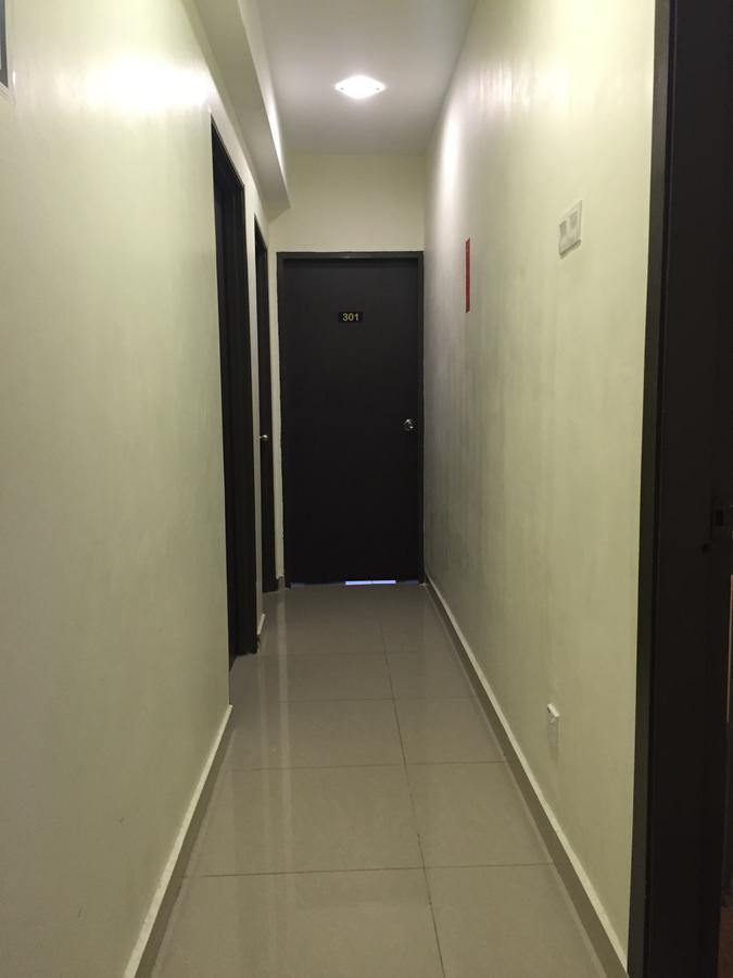 Desa House Hotel Kepong Eksteriør billede