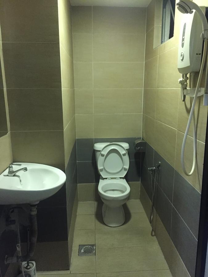 Desa House Hotel Kepong Eksteriør billede