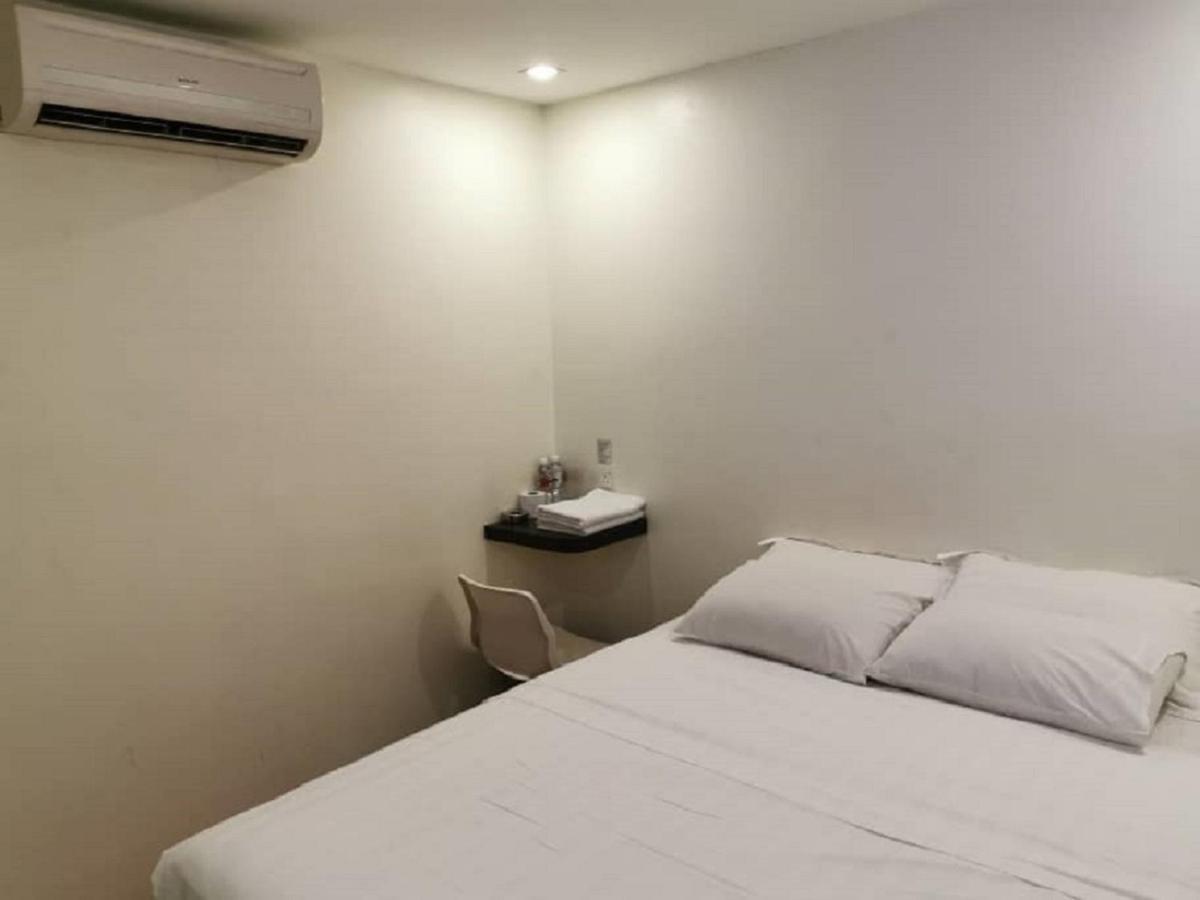 Desa House Hotel Kepong Eksteriør billede